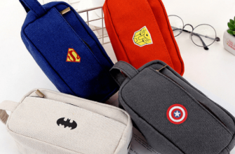 Estuches de superhéroes