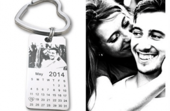 Llavero personalizable con foto y fecha para enamorados