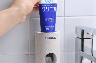 Dispensador automático de pasta de dientes