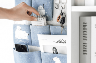 Bolsa de almacenamiento para colgar en la pared con bolsillos