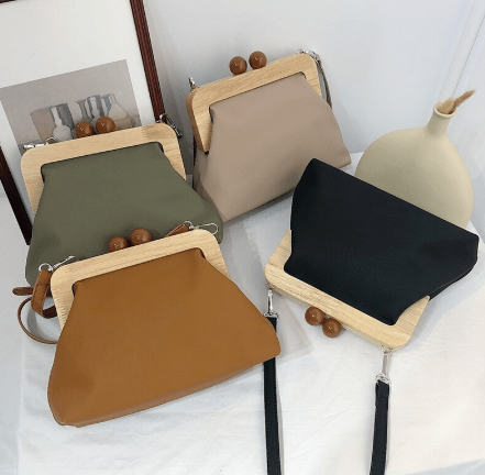 Bolso/bandolera retro de piel sintética (a mitad de precio)