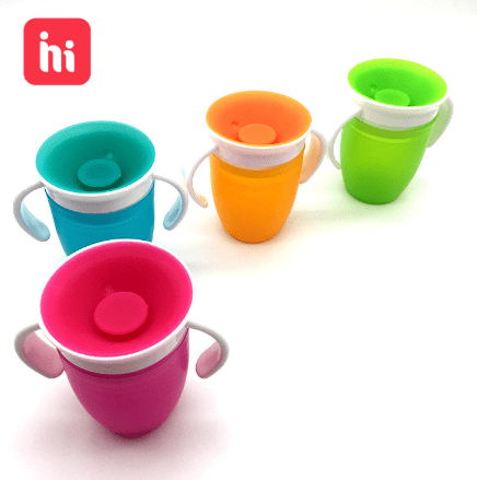 Vasito de agua para bebés a prueba de fugas (240 ml)