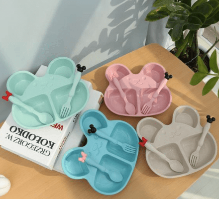 Platos en varios materiales para bebés y niños