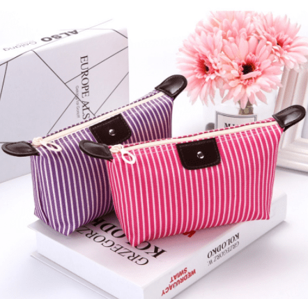 Estuches de maquillaje a rayas (distintos colores) 29% descuento