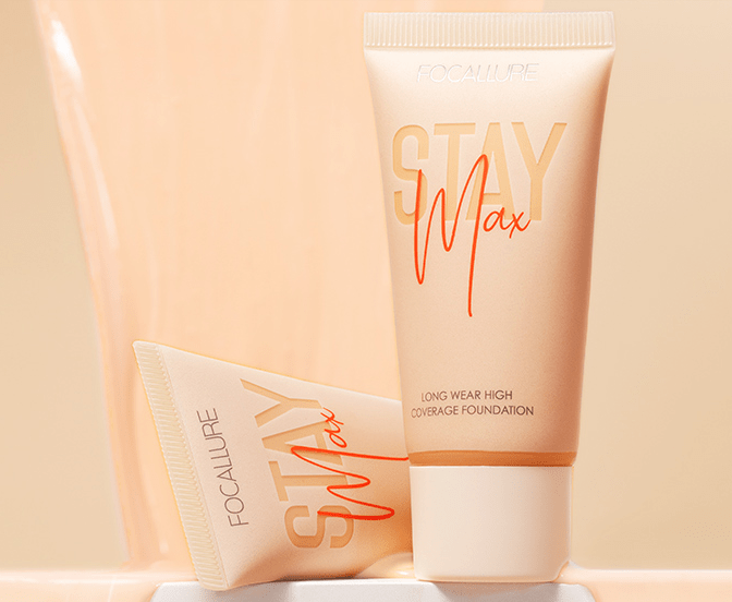 Base difuminadora de poros con acabado mate Focallure Stay Max (a mitad de precio)
