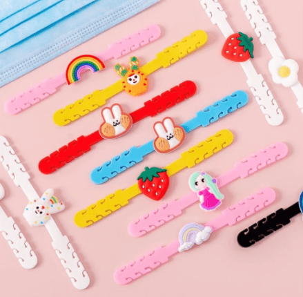 Pack 10 ganchos para las mascarillas infantiles